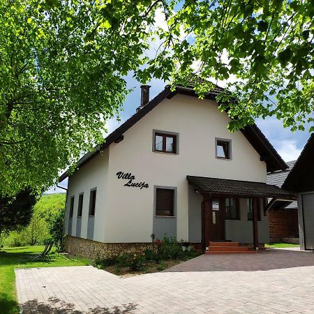 Villa Lucija 폴자냑 외부 사진