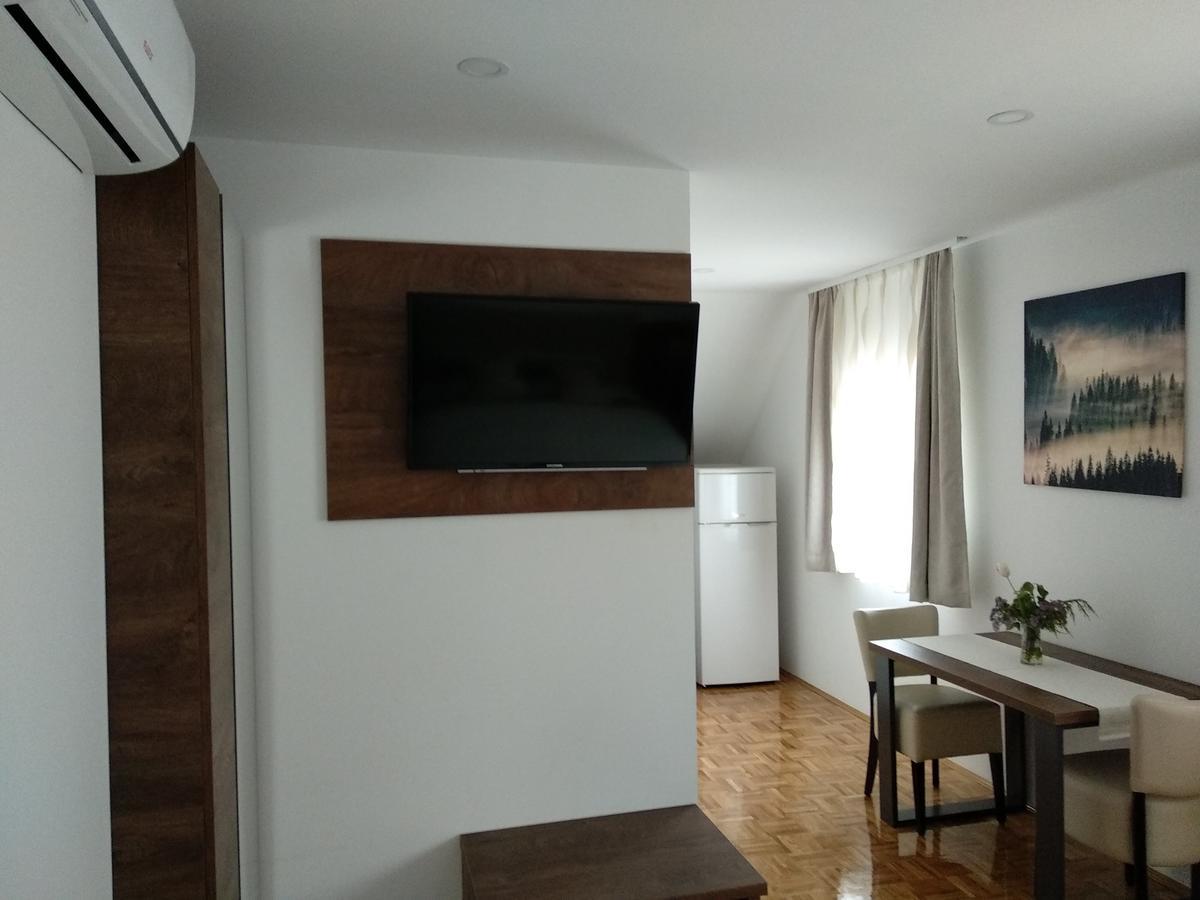 Villa Lucija 폴자냑 외부 사진