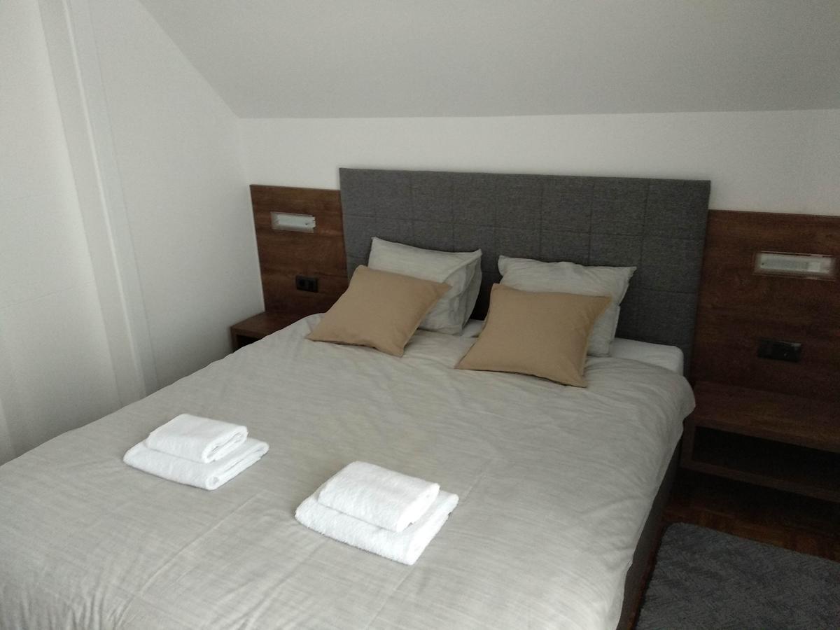 Villa Lucija 폴자냑 외부 사진
